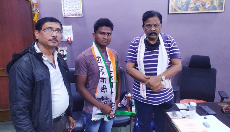 aavis to ncp join party under dharmarobaba atram