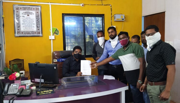 Nagar Panchayat CEO Ajay Salve Yanna nivedanadware magni