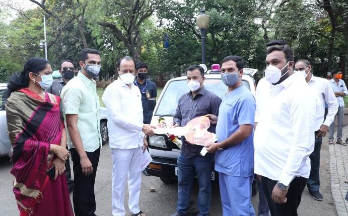 Ambulance Inagurates (1)