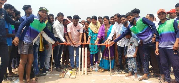 Ajay Kankadalwar Inagurates Cricket Tournaments