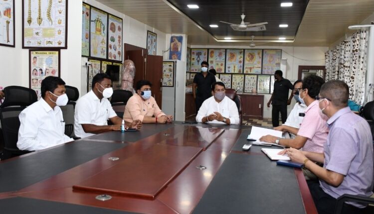 Vijay Wadettiwar Meeting