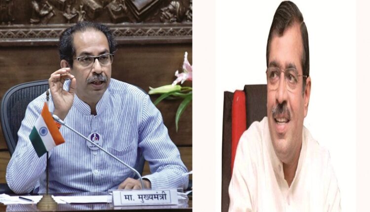 Uddhav Thakaray & Vivek Pandit copy