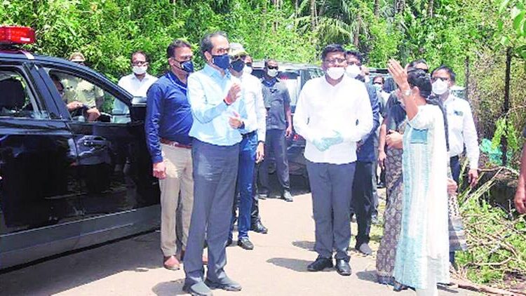 uddhav vist after cyclon impact